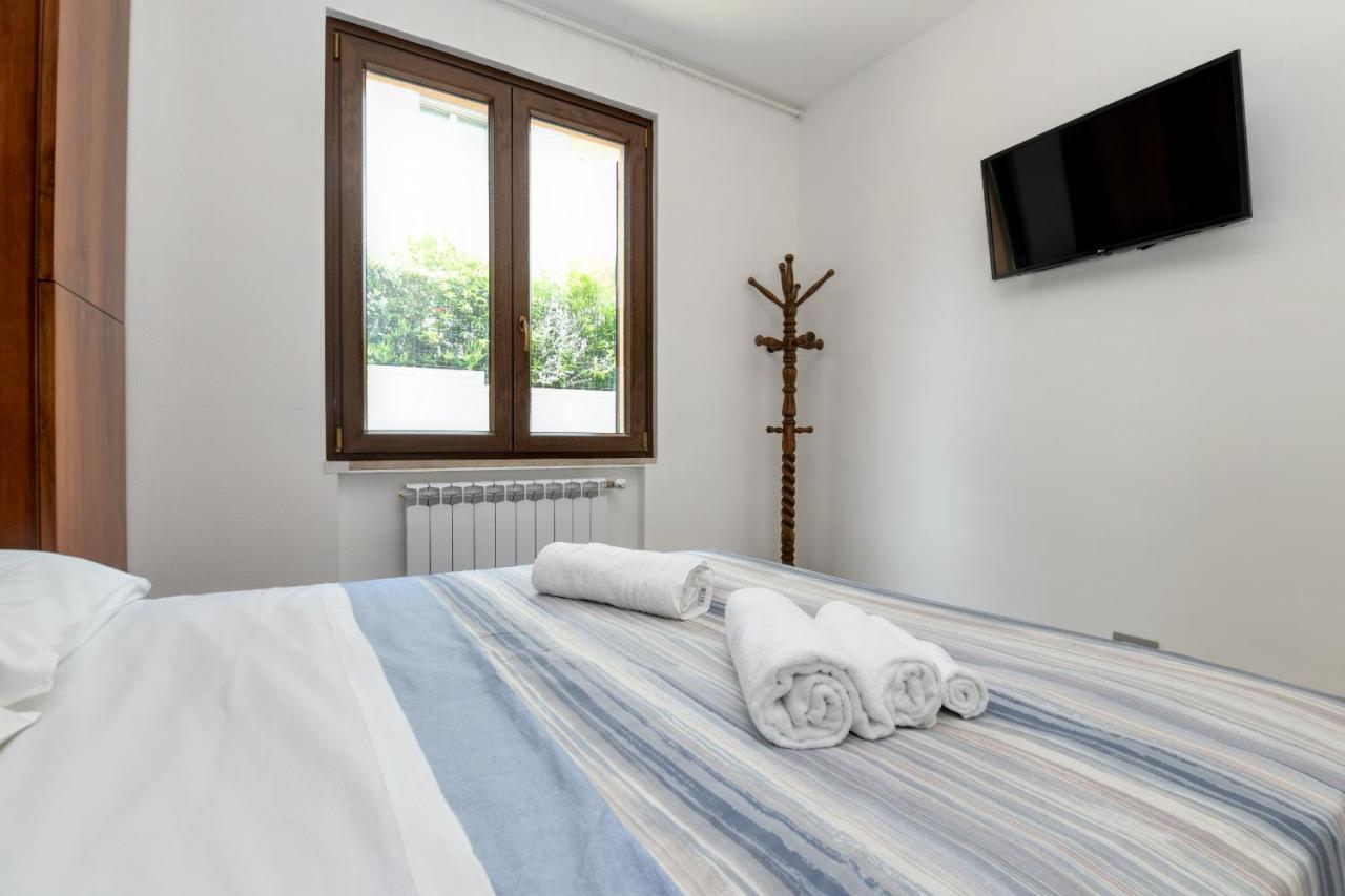 My Desenzano Holiday Apartment Desenzano del Garda Exterior photo